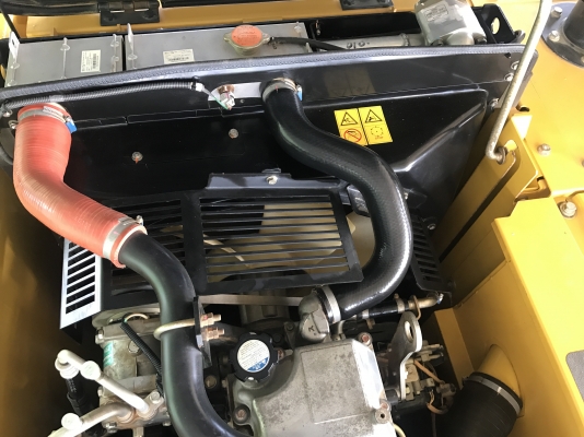 ขาย 200XM รุ่นสุดท้ายสีเหลือง ซีเรียลสูง 5000 ชั่วโมง PM7000  สนใจติดต่อโดยตรง 081-4283210