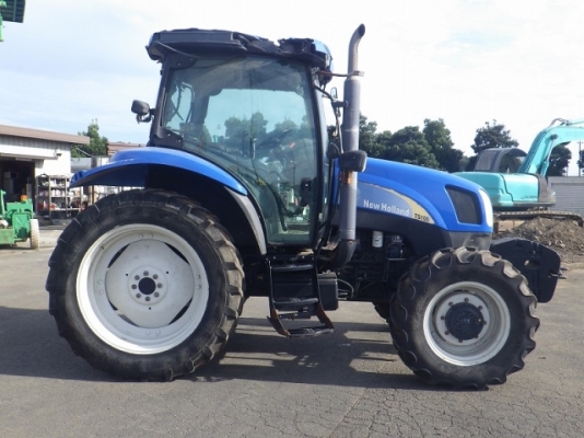 ขายรถไถ ยี่ห้อ FORD รุ่น TS100A ขายรถไถ ยี่ห้อ FORD รุ่น TS100A