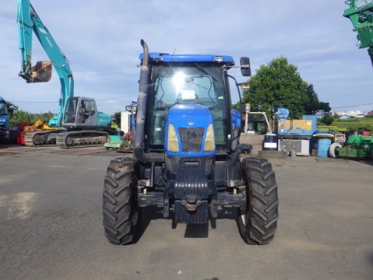 ขายรถไถ ยี่ห้อ FORD รุ่น TS100A ขายรถไถ ยี่ห้อ FORD รุ่น TS100A