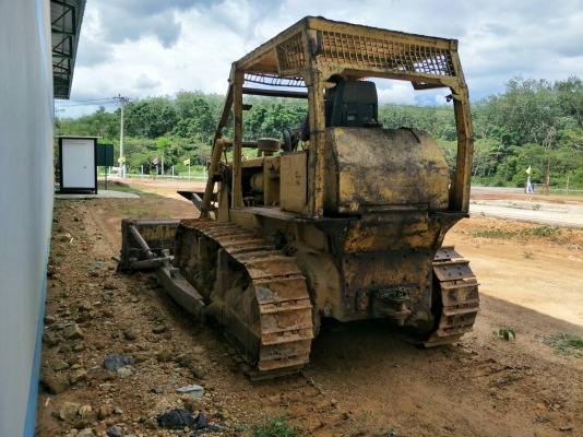 มี VDO ให้ชม.KOMATSU D50A-15 ห้องเลี้ยวแห้ง พร้อมเขาล้มไม้ ราคา 380000 มี VDO ให้ชม.KOMATSU D50A-15 ห้องเลี้ยวแห้ง พร้อมเขาล้มไม้ ราคา 380000
