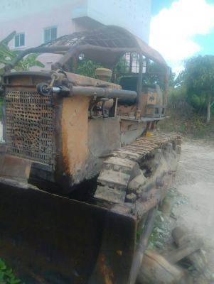 ขายรถแทรคเตอร์ KOMATSU D50A-15 ห้องเลี้ยวน้ำมัน ราคา 250000 ขายรถแทรคเตอร์ KOMATSU D50A-15 ห้องเลี้ยวน้ำมัน ราคา 250000