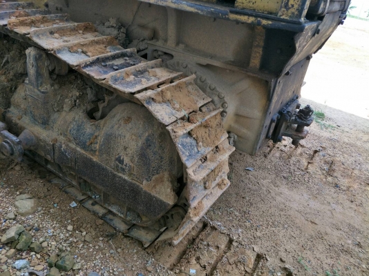 มี VDO ให้ชม.KOMATSU D50A-15 ห้องเลี้ยวแห้ง พร้อมเขาล้มไม้ ราคา 380000 มี VDO ให้ชม.KOMATSU D50A-15 ห้องเลี้ยวแห้ง พร้อมเขาล้มไม้ ราคา 380000