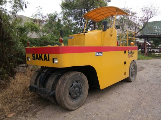 ขายรถบด9ล้อยาง SAKAI .TS510,เดกสารเล่มทะเบียนราคา 680,000 ขายรถบด9ล้อยาง SAKAI .TS510,เดกสารเล่มทะเบียนราคา 680,000