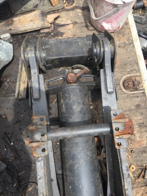 ขายกระบอกดั้ม19500 บาทโทร0643130366ดั้ม6ตัน ขายกระบอกดั้ม19500 บาทโทร0643130366ดั้ม6ตัน