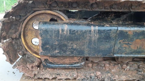 KOMATSU PC120-3 เครื่องปั้มดี เอวแน่น ช่วงล่างเต็ม เจ้าของขายเอง