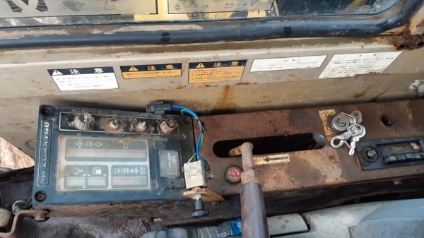 KOMATSU PC120-3 เครื่องปั้มดี เอวแน่น ช่วงล่างเต็ม เจ้าของขายเอง