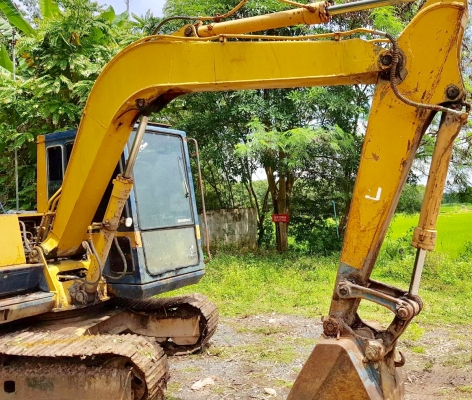 KOMATSU PC 60-5 รถบอดี้สวยเดิมๆ ภายในเก๋งคอนโทรลใช้งานง่าย เครื่องยนต์ทำงานไม่โหลด เอวแน่น เอกสารสัญญาซื้อขาย ราคาต่อรองได้ครับ