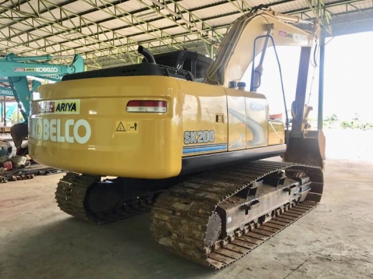 ขาย Kobelco sk200-8 Super xm สีเหลืองตัวสุดท้ายก่อนขึ้นเป็น รุ่น10 ไมล์ ชม. 5,000 สภาพนางฟ้าค่ะ
