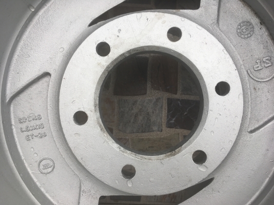 เศษล้อ ออฟลึก ขอบ15กว้าง8.5นิ้ว หนาๆ ออฟเซต-34. 1วง เผื่อมีคนหาอยู่ครับ ส่งได้ทั่วไทยครับ เศษล้อ ออฟลึก ขอบ15กว้าง8.5นิ้ว หนาๆ ออฟเซต-34. 1วง เผื่อมีคนหาอยู่ครับ ส่งได้ทั่วไทยครับ