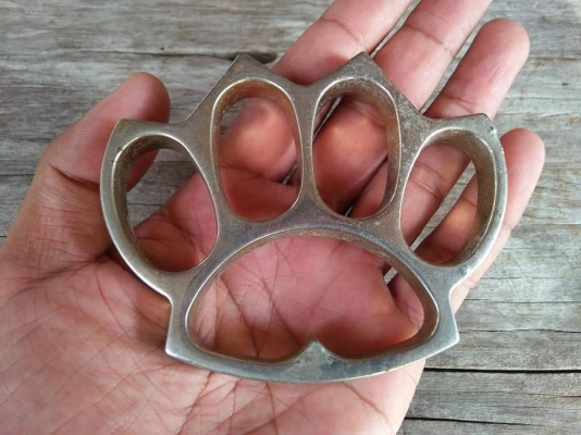 ขายสนับมืองานเก่า ขายสนับมืองานเก่า