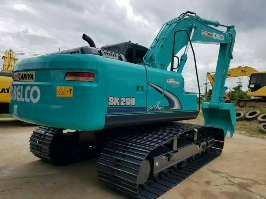 ขายรถแบคโฮ KOBELCO SK200-8 YN12 SUPERXM ไมล์ 5900 ชม.ราคา 2450000 มี 2 คัน