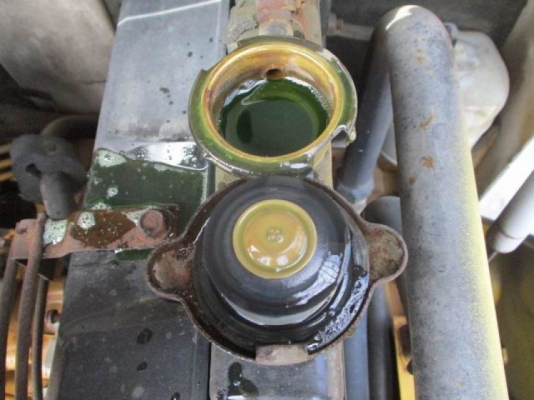 ขายรถแบคโคยอดนิยมKomatsu โคมัสสุ pc20-6 มีเก๋งสวยเดิมๆจากญี่ปุ่น 0898374018