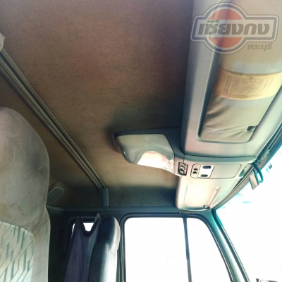 หัวเก๋ง NISSAN UD BIGTHUMB หน้า V สีฟ้าแต่งหน้าโครเมียม หัวเก๋ง NISSAN UD BIGTHUMB หน้า V สีฟ้าแต่งหน้าโครเมียม