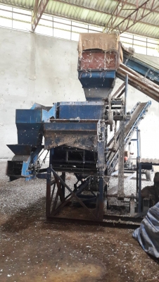 สีข้าวโพดพร้อมติดตั้ง อุปกรณ์ครบชุด สภาพเก่าเก็บ เราทำความสะอาดให้ค่ะ