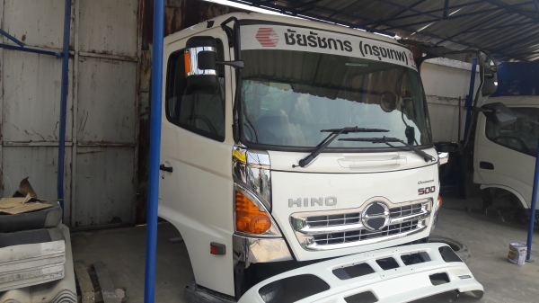 หัวรถยี่ห้อ hino  รุ่น เมก้า 500 วิคเตอร์ fc9j ถอดบัส