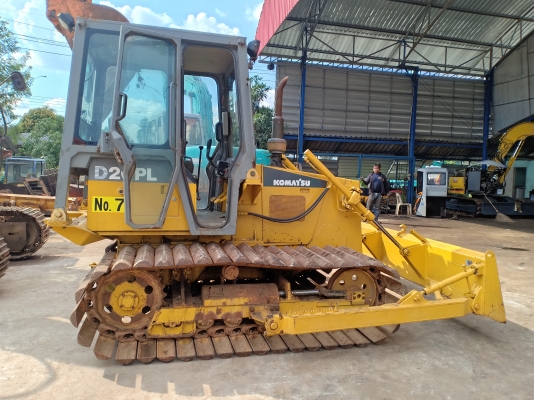 มาใหม่จ้า..รถดันKOMATSU D20PL-7E  เก่านอกแท้...เดิมๆๆ  สภาพสวยมากๆๆ...ใช้งานมาน้อย.3,xxx  ชั่วโมง โทร 089-3818694 จ๊อย