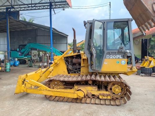 มาใหม่จ้า..รถดันKOMATSU D20PL-7E  เก่านอกแท้...เดิมๆๆ  สภาพสวยมากๆๆ...ใช้งานมาน้อย.3,xxx  ชั่วโมง โทร 089-3818694 จ๊อย