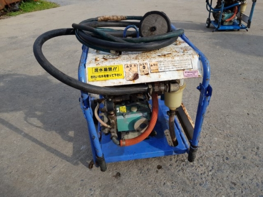 ปั๊มน้ำแรง ติดเครื่องยนต์ ROBIN เครื่องยนต์เบนซิน สวยๆ