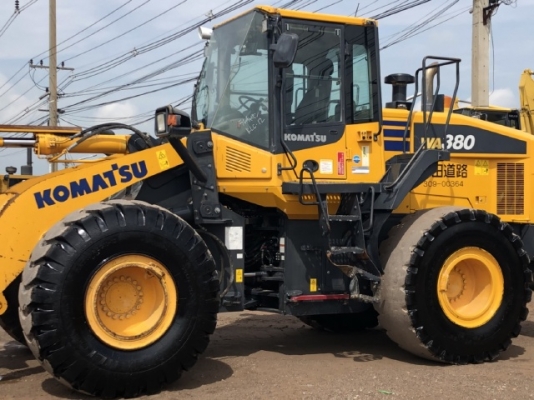 ขายรถตักล้อยาง KOMATSU WA380-7 ปี 2014 รถนอกนำเข้าเองจากญี่ปุ่น สภาพสวยพร้อมใช้ มีVDOการทำงานครับ ขายรถตักล้อยาง KOMATSU WA380-7 ปี 2014 รถนอกนำเข้าเองจากญี่ปุ่น สภาพสวยพร้อมใช้ มีVDOการทำงานครับ