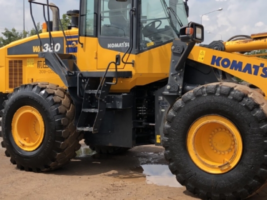 ขายรถตักล้อยาง KOMATSU WA380-7 ปี 2014 รถนอกนำเข้าเองจากญี่ปุ่น สภาพสวยพร้อมใช้ มีVDOการทำงานครับ ขายรถตักล้อยาง KOMATSU WA380-7 ปี 2014 รถนอกนำเข้าเองจากญี่ปุ่น สภาพสวยพร้อมใช้ มีVDOการทำงานครับ