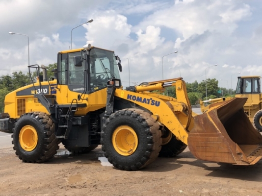 ขายรถตักล้อยาง KOMATSU WA380-7 ปี 2014 รถนอกนำเข้าเองจากญี่ปุ่น สภาพสวยพร้อมใช้ มีVDOการทำงานครับ ขายรถตักล้อยาง KOMATSU WA380-7 ปี 2014 รถนอกนำเข้าเองจากญี่ปุ่น สภาพสวยพร้อมใช้ มีVDOการทำงานครับ