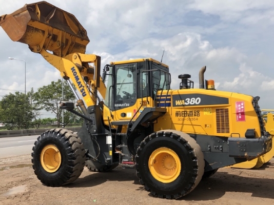ขายรถตักล้อยาง KOMATSU WA380-7 ปี 2014 รถนอกนำเข้าเองจากญี่ปุ่น สภาพสวยพร้อมใช้ มีVDOการทำงานครับ ขายรถตักล้อยาง KOMATSU WA380-7 ปี 2014 รถนอกนำเข้าเองจากญี่ปุ่น สภาพสวยพร้อมใช้ มีVDOการทำงานครับ