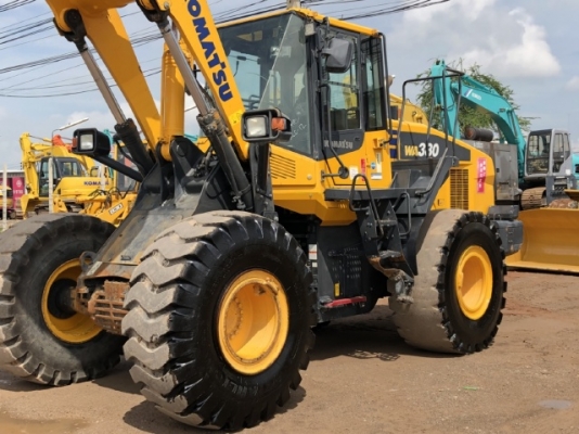 ขายรถตักล้อยาง KOMATSU WA380-7 ปี 2014 รถนอกนำเข้าเองจากญี่ปุ่น สภาพสวยพร้อมใช้ มีVDOการทำงานครับ ขายรถตักล้อยาง KOMATSU WA380-7 ปี 2014 รถนอกนำเข้าเองจากญี่ปุ่น สภาพสวยพร้อมใช้ มีVDOการทำงานครับ