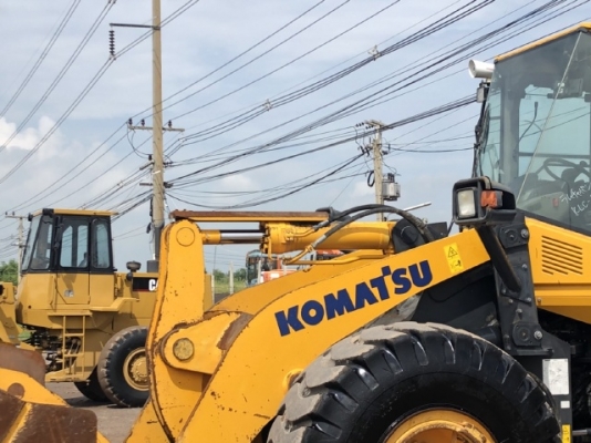 ขายรถตักล้อยาง KOMATSU WA380-7 ปี 2014 รถนอกนำเข้าเองจากญี่ปุ่น สภาพสวยพร้อมใช้ มีVDOการทำงานครับ ขายรถตักล้อยาง KOMATSU WA380-7 ปี 2014 รถนอกนำเข้าเองจากญี่ปุ่น สภาพสวยพร้อมใช้ มีVDOการทำงานครับ