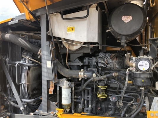 ขายรถตักล้อยาง KOMATSU WA380-7 ปี 2014 รถนอกนำเข้าเองจากญี่ปุ่น สภาพสวยพร้อมใช้ มีVDOการทำงานครับ ขายรถตักล้อยาง KOMATSU WA380-7 ปี 2014 รถนอกนำเข้าเองจากญี่ปุ่น สภาพสวยพร้อมใช้ มีVDOการทำงานครับ