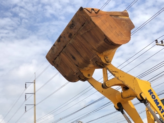 ขายรถตักล้อยาง KOMATSU WA380-7 ปี 2014 รถนอกนำเข้าเองจากญี่ปุ่น สภาพสวยพร้อมใช้ มีVDOการทำงานครับ ขายรถตักล้อยาง KOMATSU WA380-7 ปี 2014 รถนอกนำเข้าเองจากญี่ปุ่น สภาพสวยพร้อมใช้ มีVDOการทำงานครับ