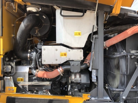 ขายรถตักล้อยาง KOMATSU WA380-7 ปี 2014 รถนอกนำเข้าเองจากญี่ปุ่น สภาพสวยพร้อมใช้ มีVDOการทำงานครับ ขายรถตักล้อยาง KOMATSU WA380-7 ปี 2014 รถนอกนำเข้าเองจากญี่ปุ่น สภาพสวยพร้อมใช้ มีVDOการทำงานครับ