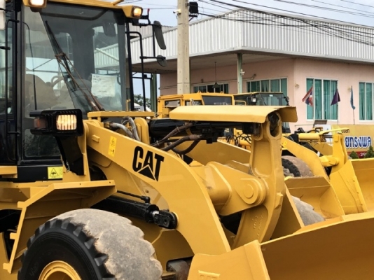 ขายรถตักล้อยาง CAT 938G (4,XXX ชั่วโมง) รถนอกนำเข้าเองจากญี่ปุ่น สภาพสวยพร้อมใช้งาน มีVDOการทำงานครับ ขายรถตักล้อยาง CAT 938G (4,XXX ชั่วโมง) รถนอกนำเข้าเองจากญี่ปุ่น สภาพสวยพร้อมใช้งาน มีVDOการทำงานครับ
