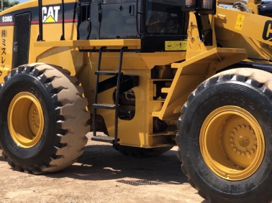 ขายรถตักล้อยาง CAT 938G (4,XXX ชั่วโมง) รถนอกนำเข้าเองจากญี่ปุ่น สภาพสวยพร้อมใช้งาน มีVDOการทำงานครับ ขายรถตักล้อยาง CAT 938G (4,XXX ชั่วโมง) รถนอกนำเข้าเองจากญี่ปุ่น สภาพสวยพร้อมใช้งาน มีVDOการทำงานครับ