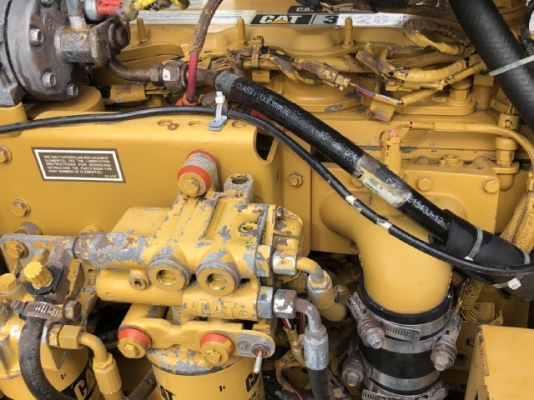 ขายรถตักล้อยาง CAT 938G (4,XXX ชั่วโมง) รถนอกนำเข้าเองจากญี่ปุ่น สภาพสวยพร้อมใช้งาน มีVDOการทำงานครับ ขายรถตักล้อยาง CAT 938G (4,XXX ชั่วโมง) รถนอกนำเข้าเองจากญี่ปุ่น สภาพสวยพร้อมใช้งาน มีVDOการทำงานครับ