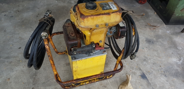 ตันกำลังปั้มไฮดรอลิค ตันกำลังปั้มไฮดรอลิค