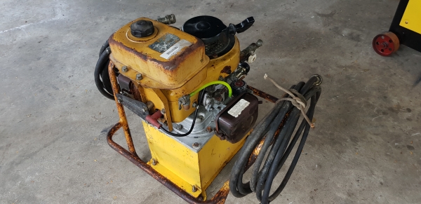 ตันกำลังปั้มไฮดรอลิค ตันกำลังปั้มไฮดรอลิค