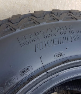 ขายยาง MICKEY THOMPSON ATZp3 ขนาด 285/75/16(33&quot;)