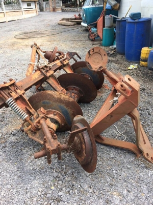 ผานบุกเบิกมือสอง อยากได้อะไรสั่งได้นะครับจัดหาให้ สนใจสอบถาม 084-9997463