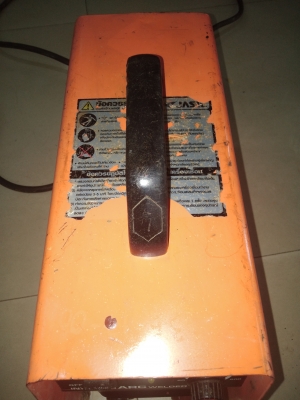 ตู้เชื่อมJasic ARC200 ช่างที่กำลังมองหาอยู่แนะนำครับ