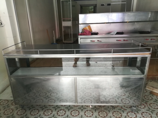 ขาย!!! เคาร์เตอร์สแตนเลส(ตัวยาว) สำหรับวางของ โชวสินค้า (ร้านอาหาร ร้านก๊วยเตี๊ยว) ขายถูกเพราะเลิกกิจการเลยส่งต่อ