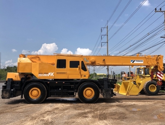 ขายรถเครน TADANO TR250M-5 (ขนาด 25 ตัน) ปี 1993 รถนอกนำเข้าครับ ไม่เคยใช้งานในไทย มีVDOการทำงาน