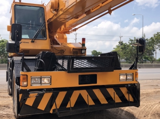ขายรถเครน TADANO TR250M-5 (ขนาด 25 ตัน) ปี 1993 รถนอกนำเข้าครับ ไม่เคยใช้งานในไทย มีVDOการทำงาน