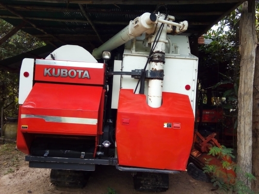 ขายรถเกี่ยว DC70G ปลายปี57