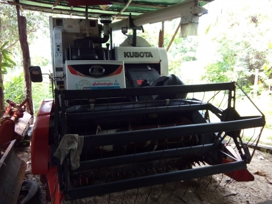 ขายรถเกี่ยว DC70G ปลายปี57