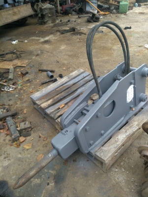 หัวกระแทก TOKU ใส่ PC30-50 ของเก่านอกนำเข้า ยังไม่เคยใช้งานในไทย สภาพดี แรงแน่นอน พร้อมใช้งาน