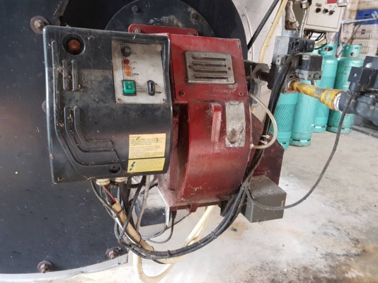 บอยเลอร์2ตัน สแตนดาษคัสเซิ่ลใช้แก๊ซLPG พร้อมใช้250,000 บาท