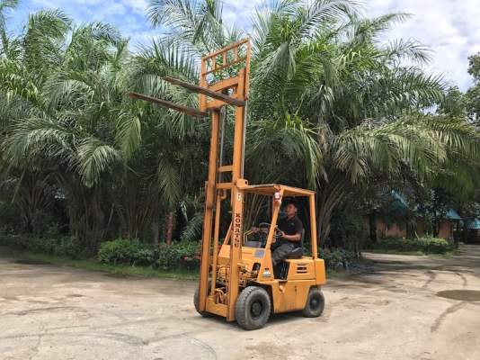 ขายFORKLIFT KOMATSU FG15-12(1.5ตัน) สวยเดิมจากญี่ปุ่น ยังไม่เคยใช้ในไทย 99,000เท่านั้น!!