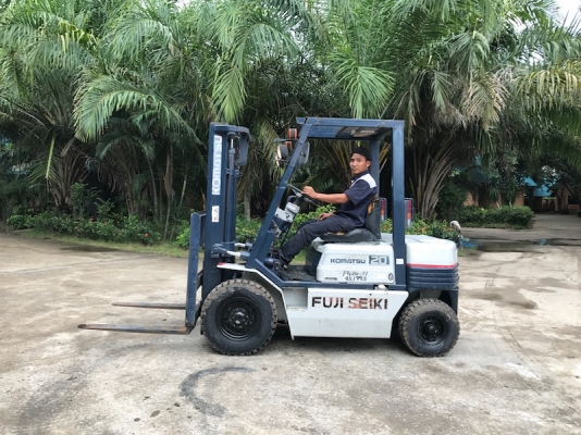 ขายFORKLIFT KOMATSU FG20-11(2ตัน) สวยเดิมจากญี่ปุ่น ยังไม่เคยใช้ในไทย 135,000เท่านั้น!!