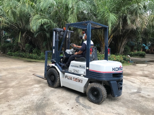ขายFORKLIFT KOMATSU FG20-11(2ตัน) สวยเดิมจากญี่ปุ่น ยังไม่เคยใช้ในไทย 135,000เท่านั้น!!