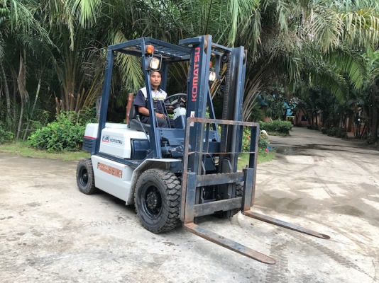 ขายFORKLIFT KOMATSU FG20-11(2ตัน) สวยเดิมจากญี่ปุ่น ยังไม่เคยใช้ในไทย 135,000เท่านั้น!!
